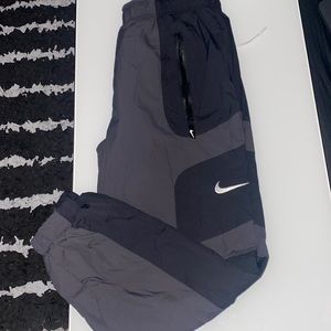 Nike vintage joggers
